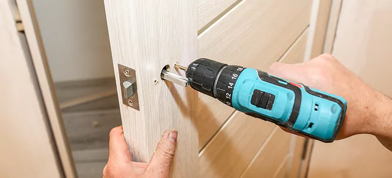 Old Door Knob Repair in Greenacres, FL